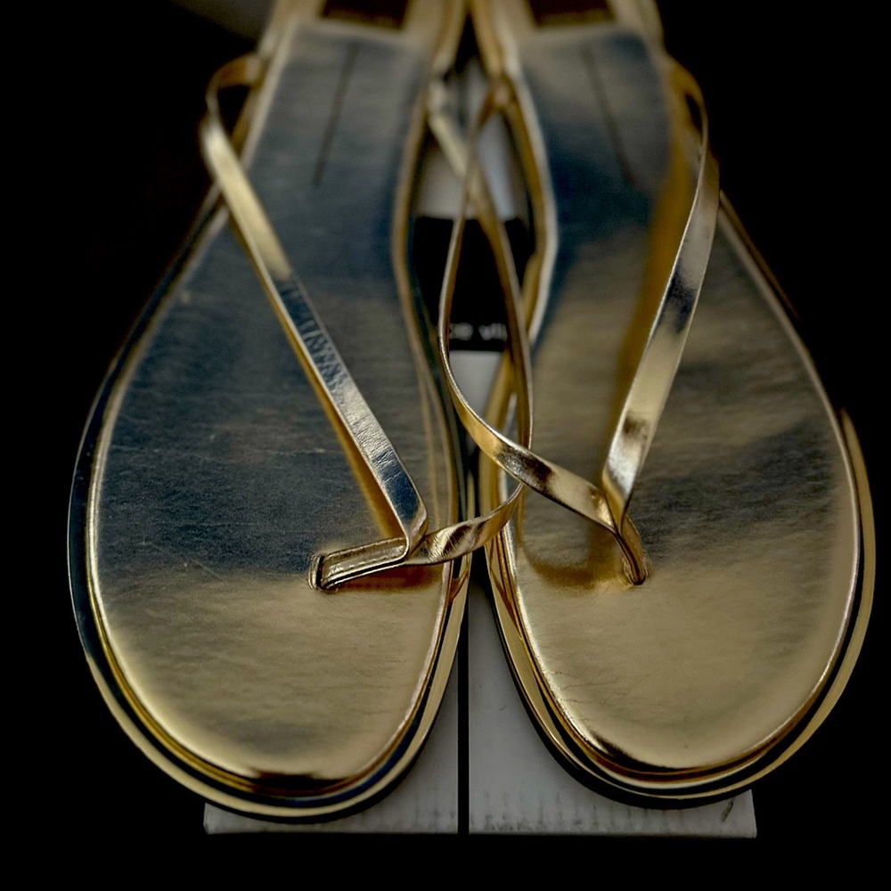 Women’s Dolce Vita Gold Thongs